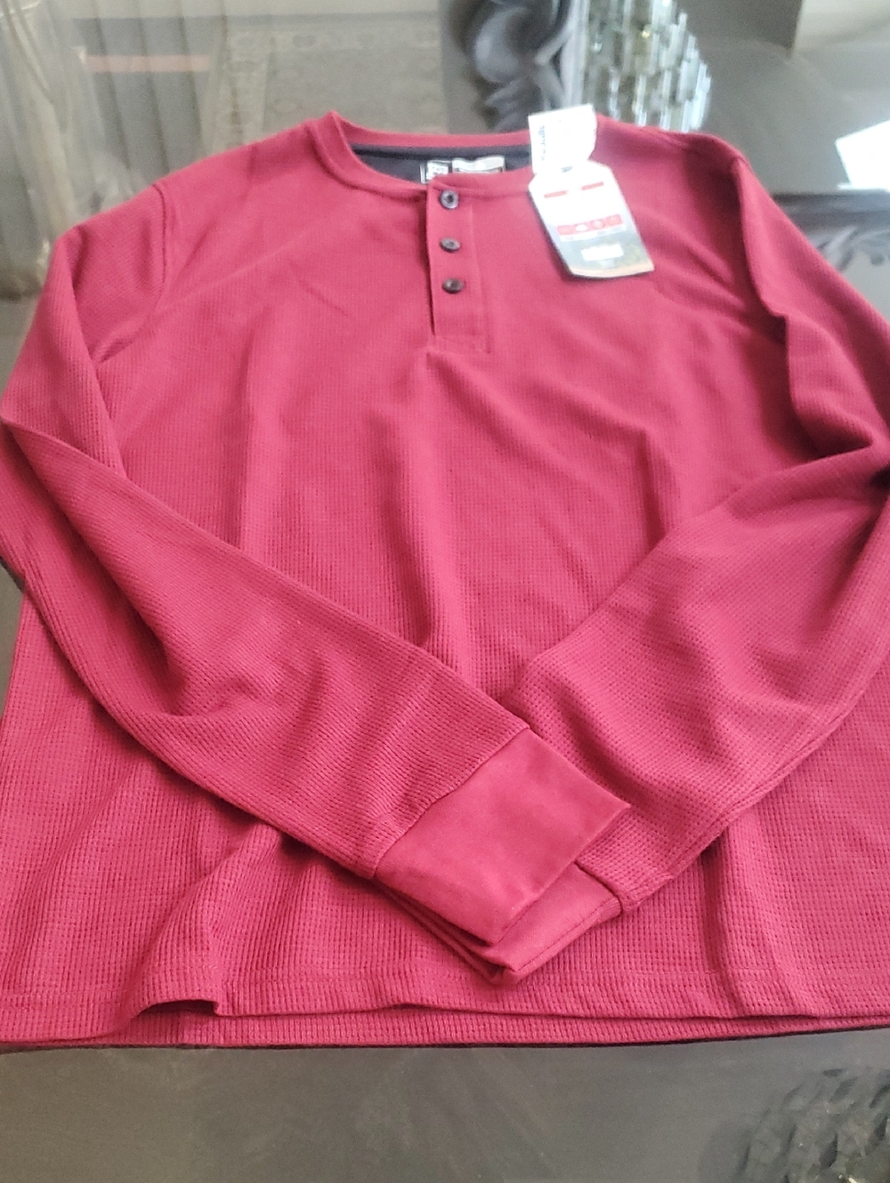 NWT burgendy Henley Tee Shirt Size Large Regular